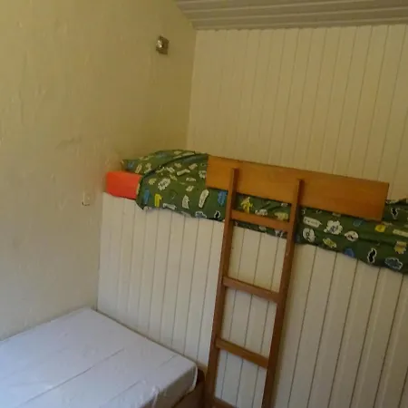 Le Repaire Des Ecureuils Vallee De Rabais Дом отдыха Виртон