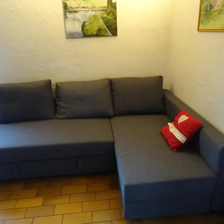 Le Repaire Des Ecureuils Vallee De Rabais Дом отдыха